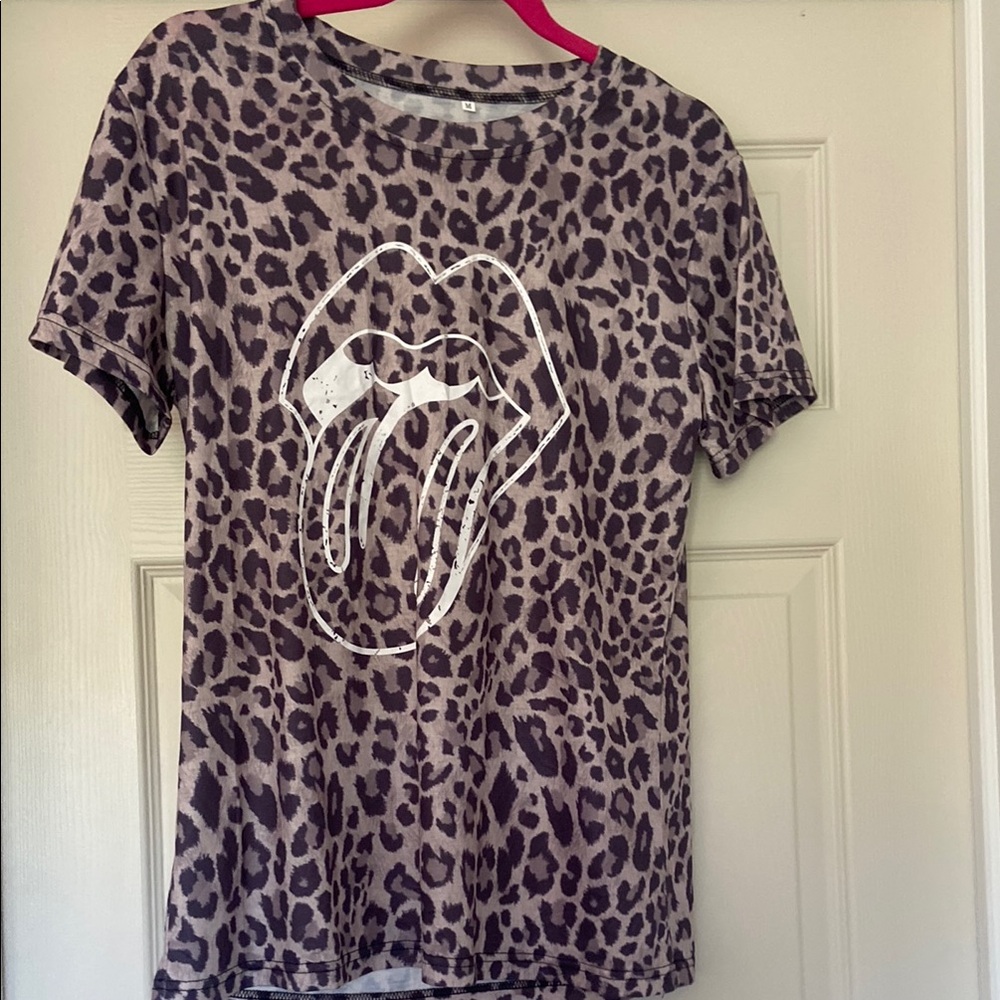 Leopard Print Graphic Rolling Stones T-Shirt